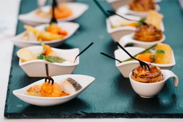 Unveiling the benefits of silicone kitchen utensils: the superior choice over traditional alternatives!